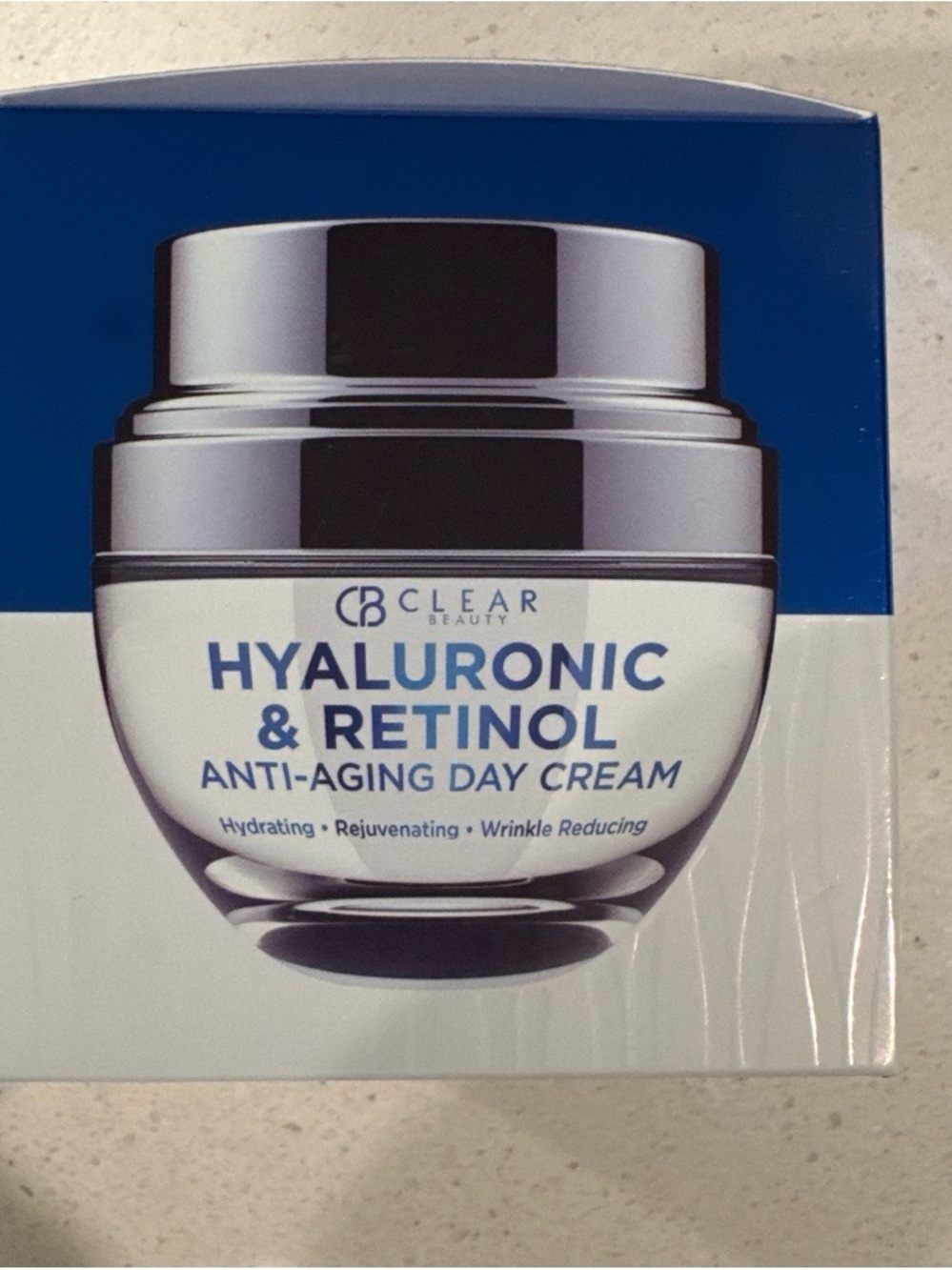Hyaluronic & Retinol Anti-Aging Day Cream - White/Silver
